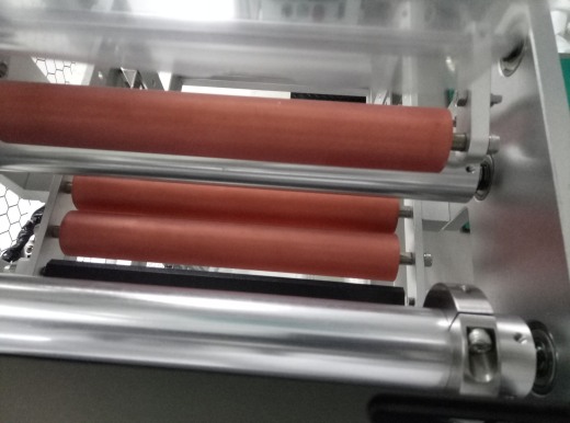 导光板揭膜机（sw18可编辑+工程图+bom）缩略图