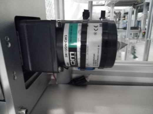 导光板揭膜机（sw18可编辑+工程图+bom）缩略图