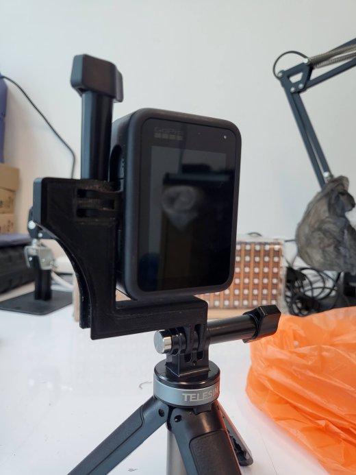 go pro 相机垂直安装。缩略图