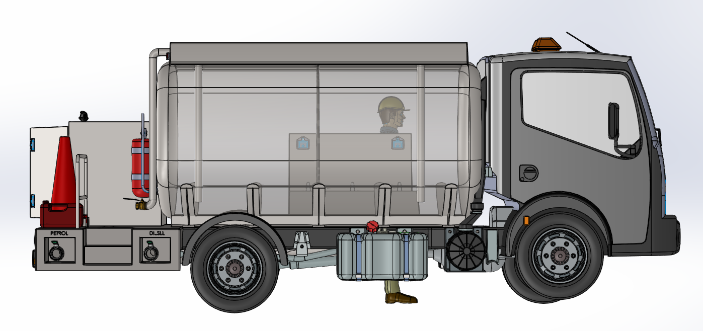 小卡车的油箱汽油