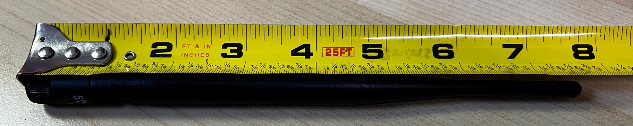 用于摇篮点路由器的5-2.4GHz天线