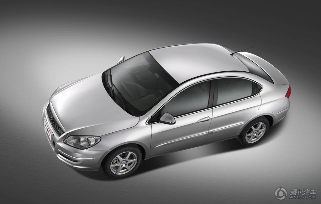 奇瑞A3汽车建模