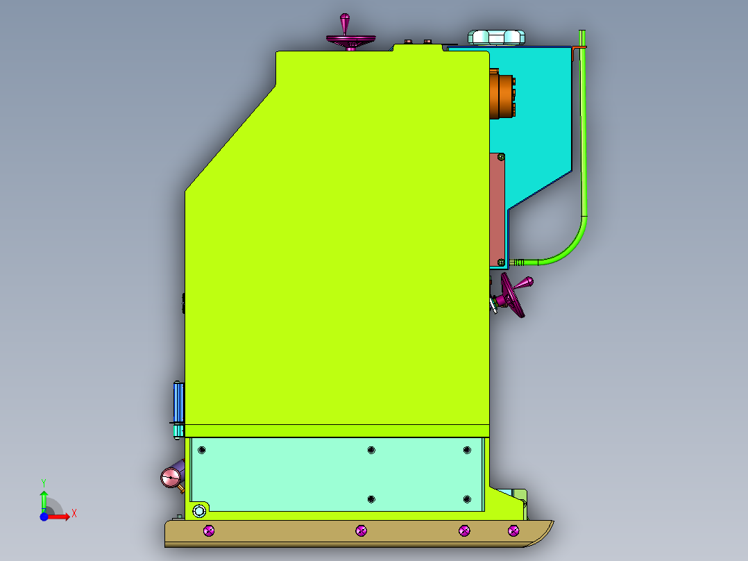 工厂内大型雪糕生产设备前视图