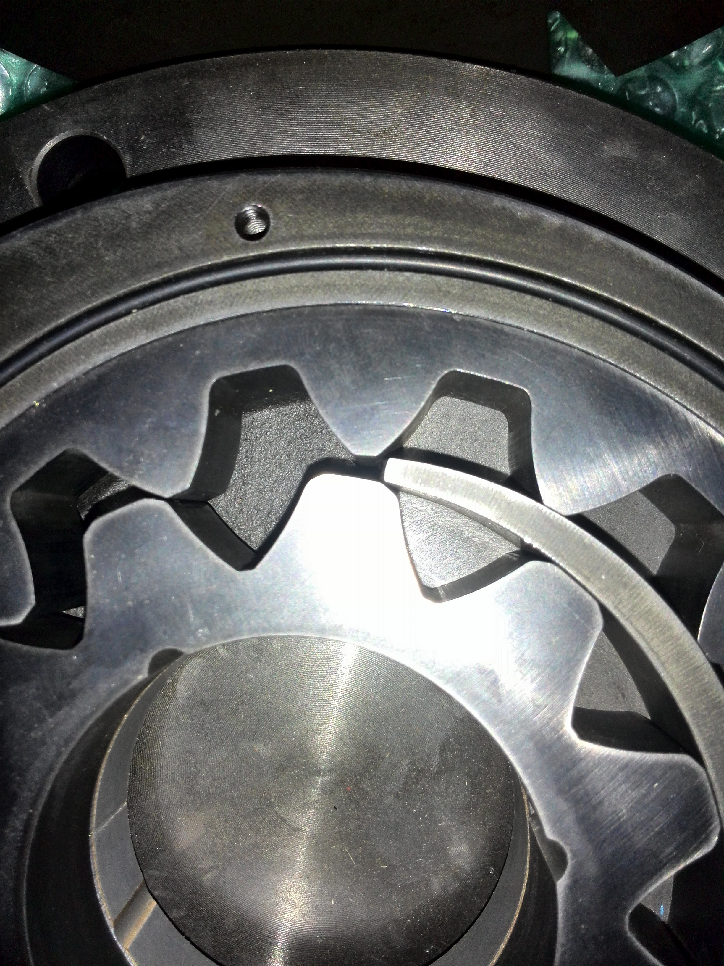 A0003284-液压内齿轮泵（辅助充电泵）