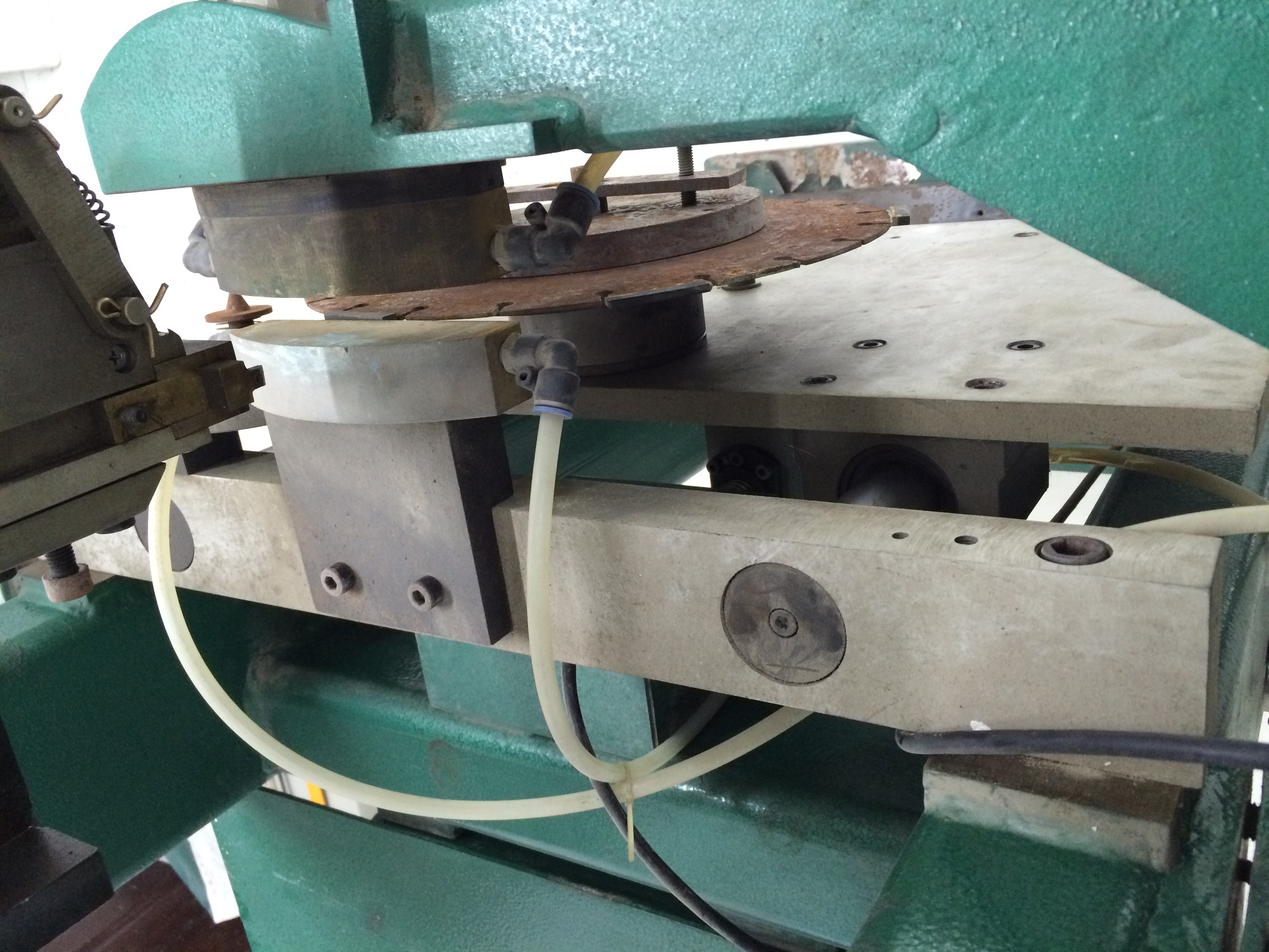 高频焊机设计（含全部文档，word、3D和2D，SW格式