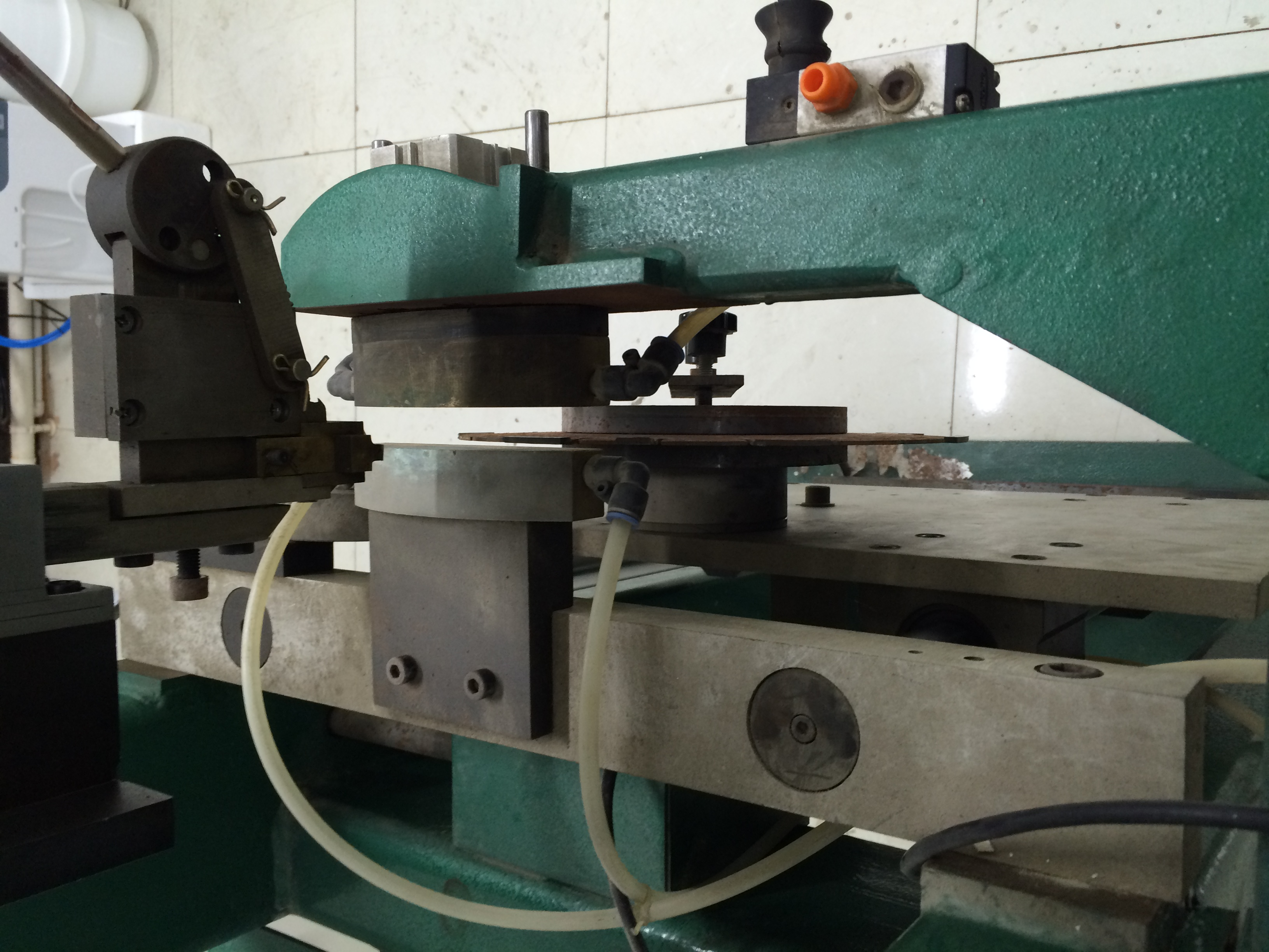 高频焊机设计（含全部文档，word、3D和2D，SW格式