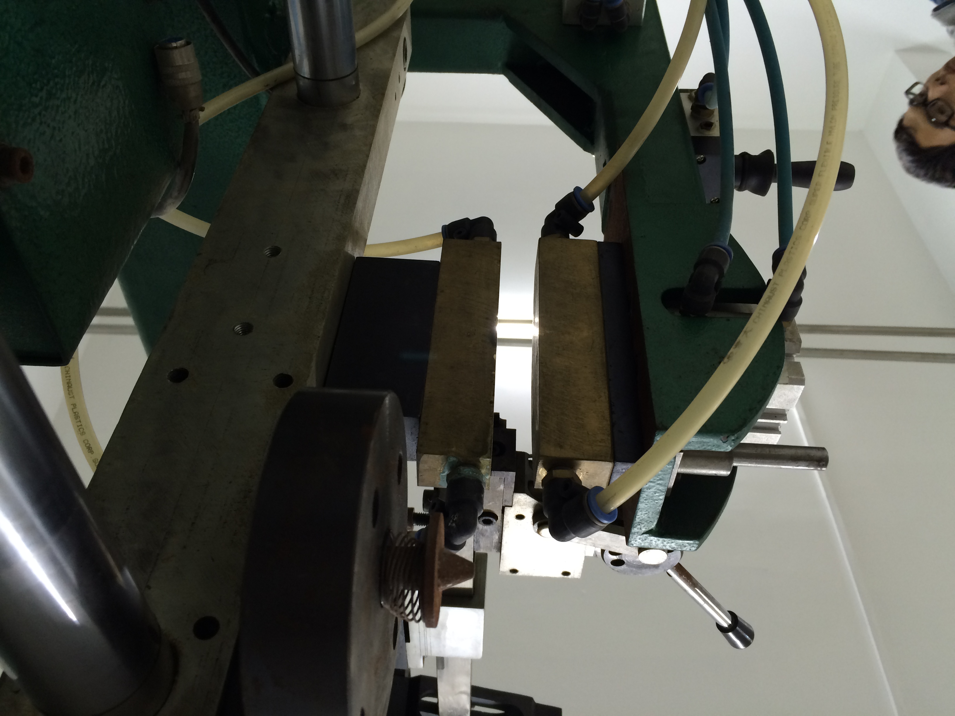 高频焊机设计（含全部文档，word、3D和2D，SW格式