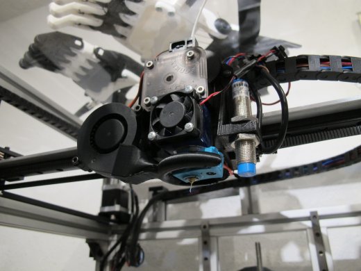 THK直线导轨用E3D泰坦挤压机组件-冷却风扇-自动调平的集成式接近传感缩略图