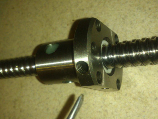 nema 23 步进电机驱动的迷你CNC铝铣床缩略图