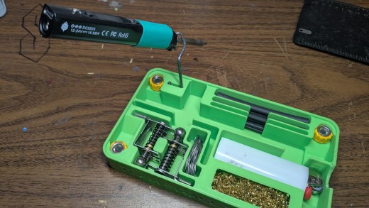 小型机器人团队缩略图