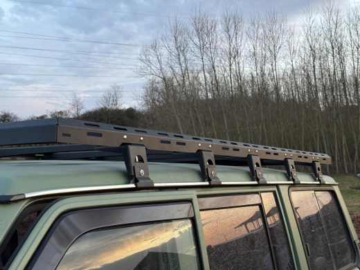 Nissan Patrol Y60-61 车顶行李架”缩略图