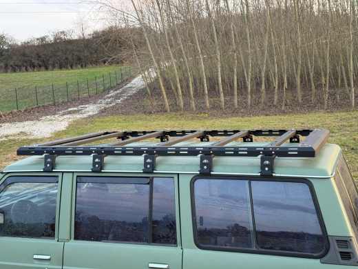 Nissan Patrol Y60-61 车顶行李架”缩略图
