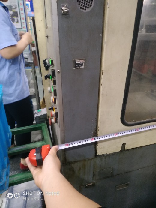 机器人上料，注塑成型sw18可编辑缩略图
