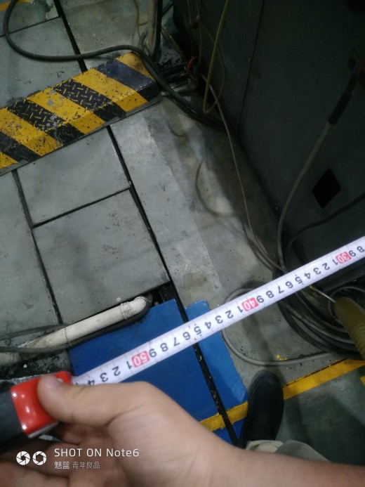 机器人上料，注塑成型sw18可编辑缩略图