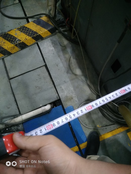 机器人上料，注塑成型sw18可编辑缩略图