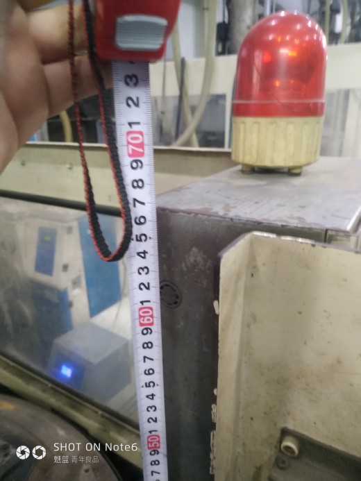 机器人上料，注塑成型sw18可编辑缩略图