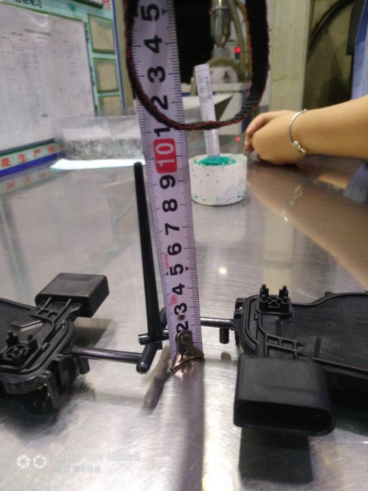 机器人上料，注塑成型sw18可编辑缩略图