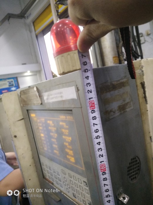 机器人上料，注塑成型sw18可编辑缩略图