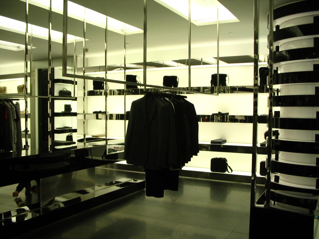 男装上海专卖店（施工图及实景）