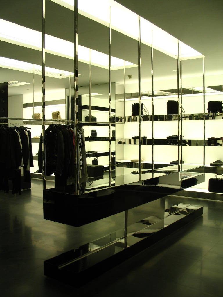 男装上海专卖店（施工图及实景）