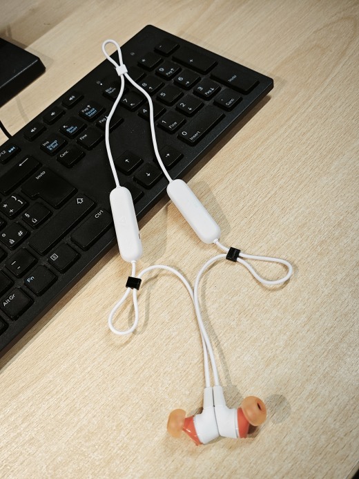 耳机线固定器缩略图