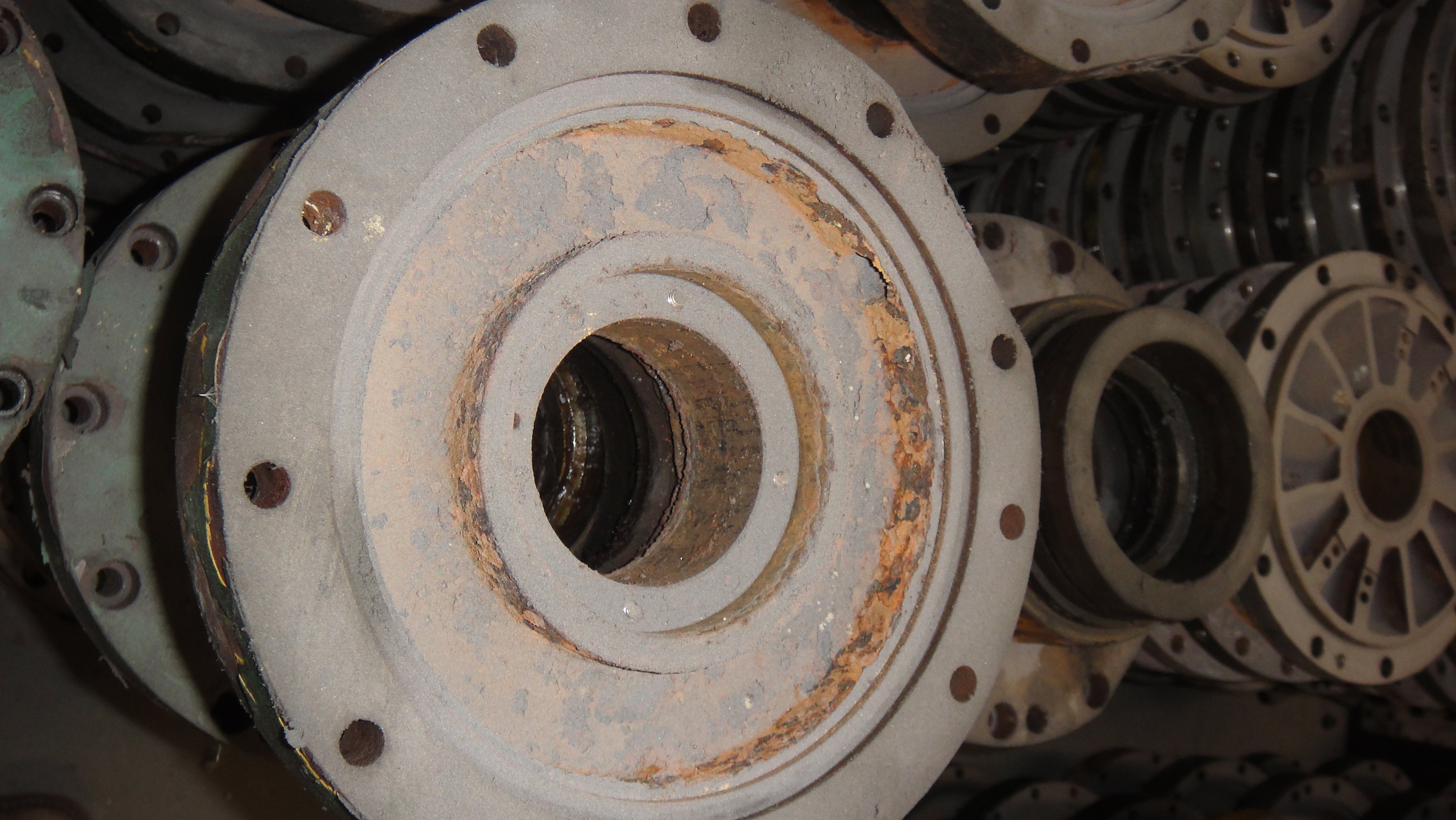 热回式液氮车加载器设计