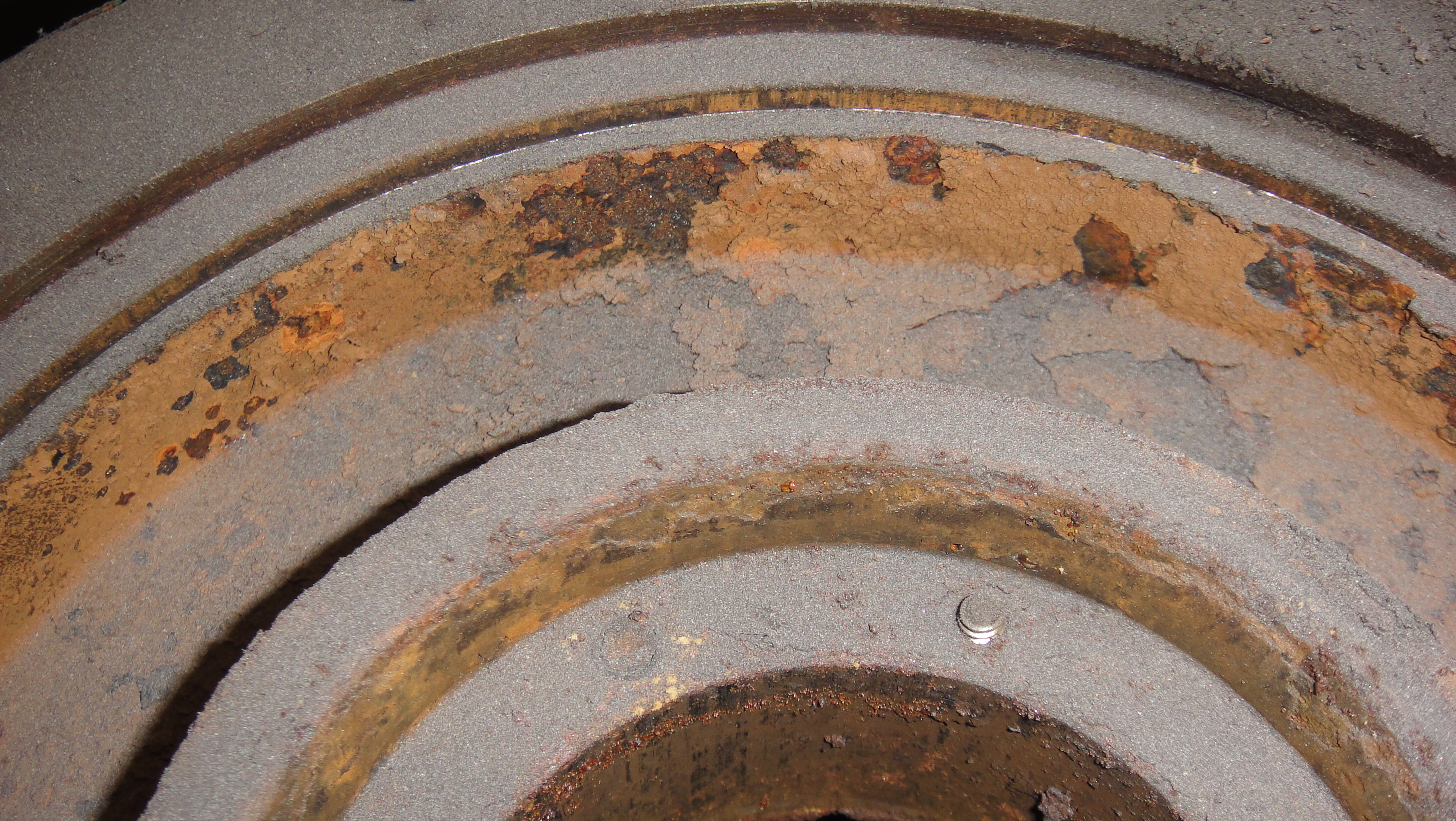 热回式液氮车加载器设计