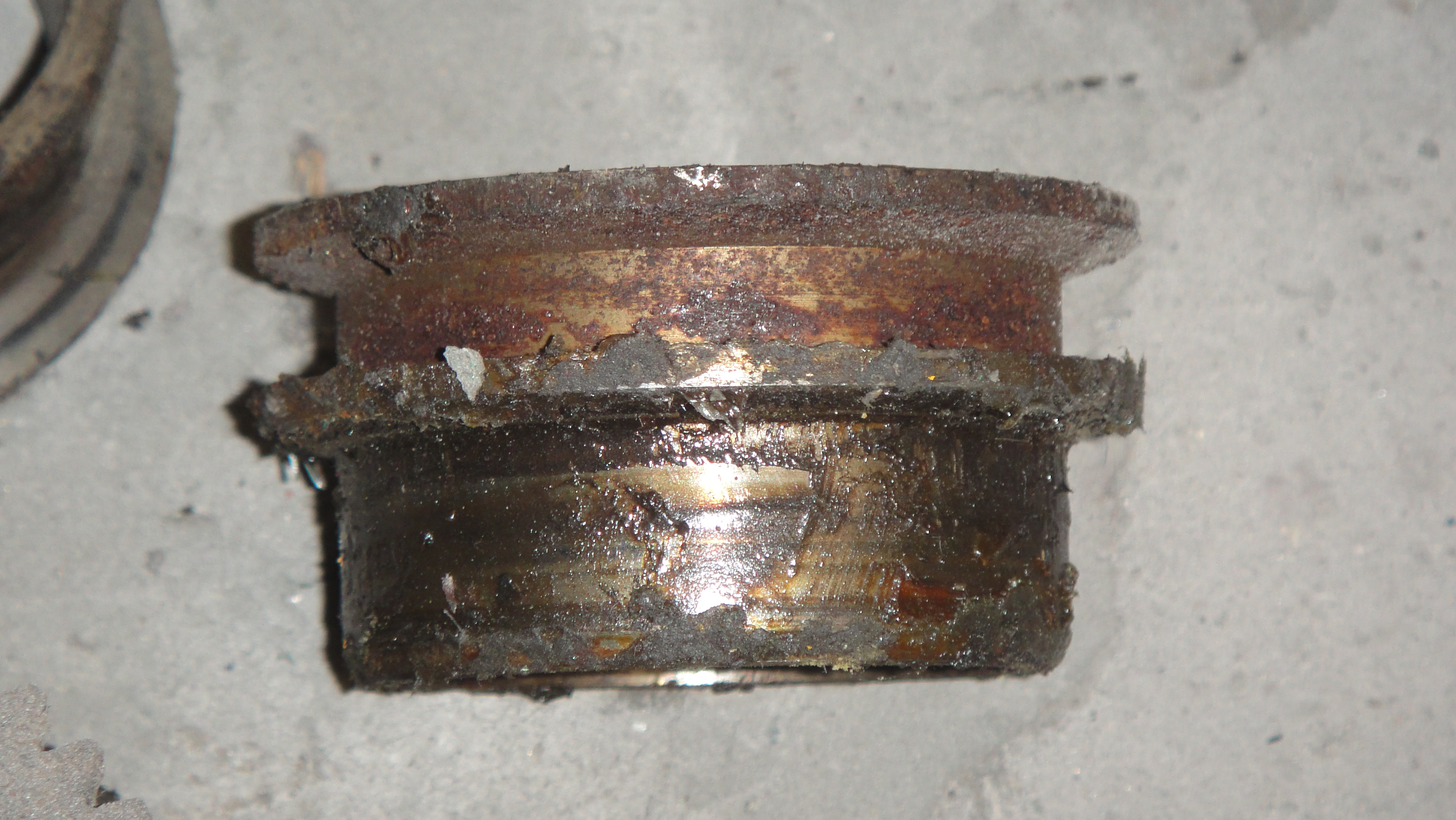 热回式液氮车加载器设计