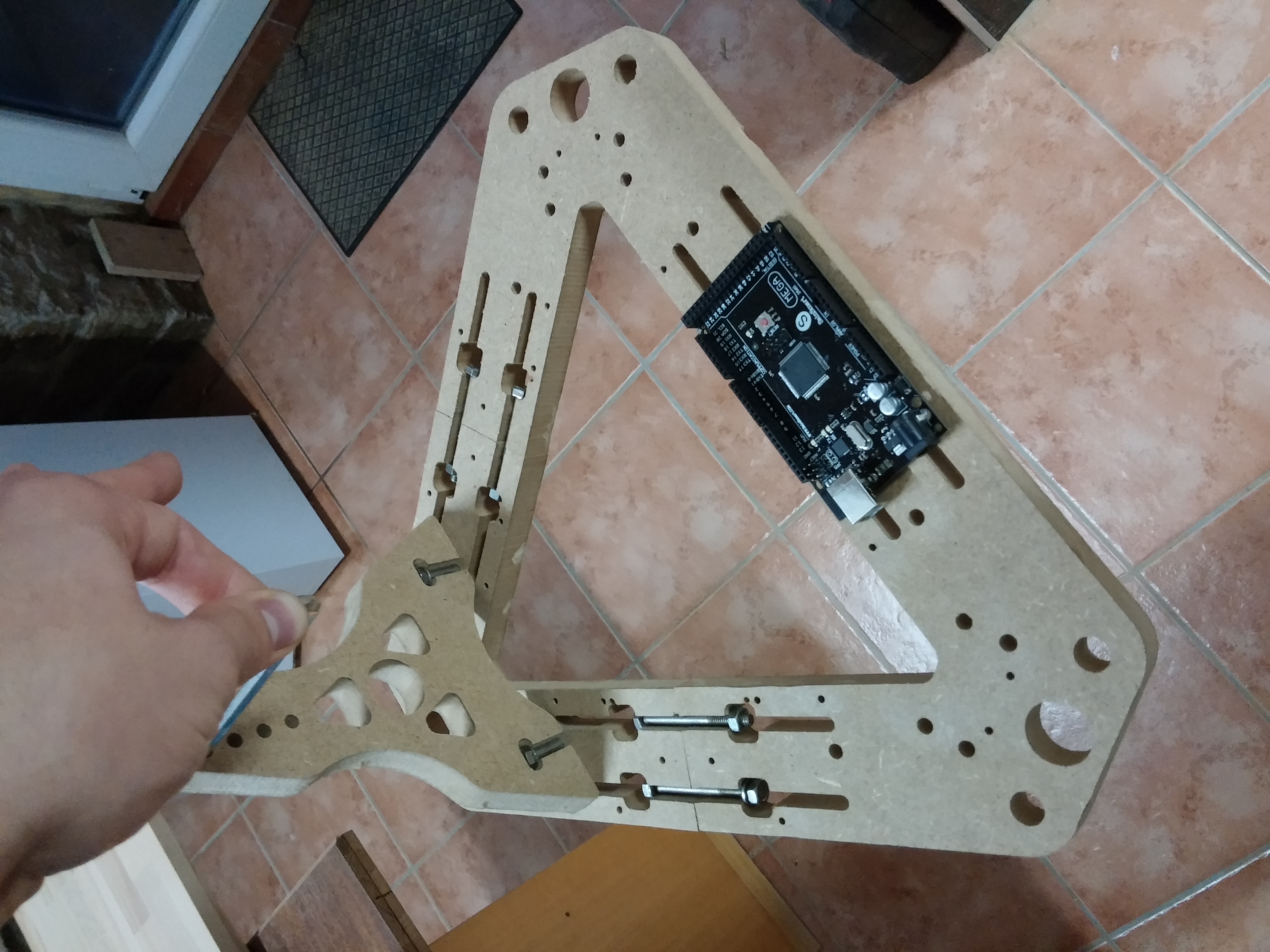 Deltabot三角3D打印机三维设计图纸 STEP格式