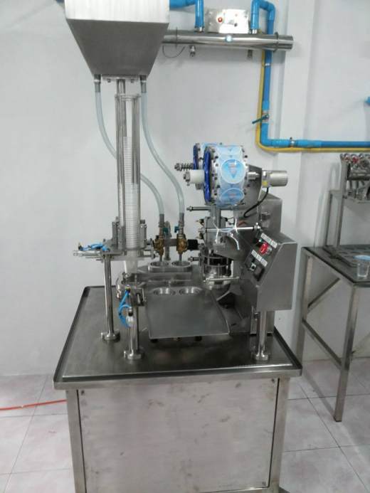 A2003918-旋转灌装系统缩略图